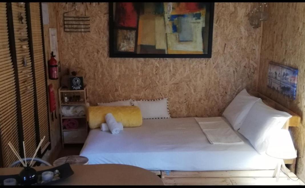 Wooden House At The Mountain-Private Guest House Paranimfoi ภายนอก รูปภาพ